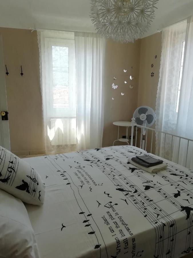 La Dimora Del Sole Apartment ฟีนาเลลีกูเร ภายนอก รูปภาพ