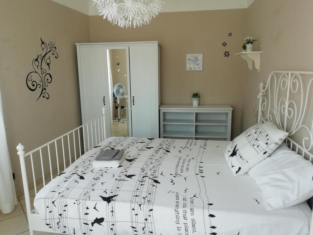 La Dimora Del Sole Apartment ฟีนาเลลีกูเร ภายนอก รูปภาพ