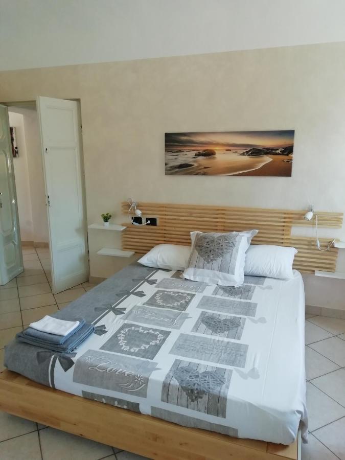 La Dimora Del Sole Apartment ฟีนาเลลีกูเร ภายนอก รูปภาพ